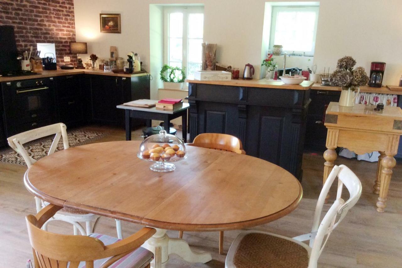 La Maison du Pinier Breuil-Barret Extérieur photo